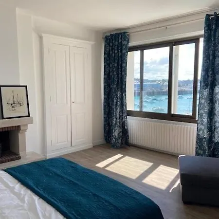 Cote Port Apartment